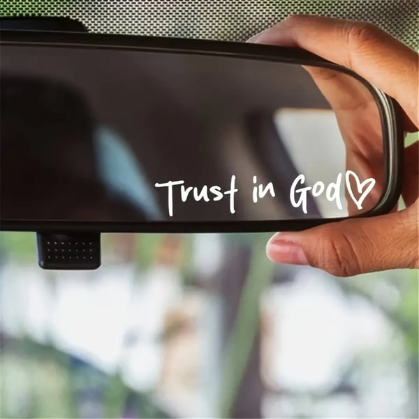 Trust in God Bakspeil Klistremerke