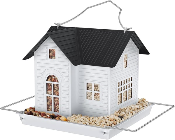 Fuglehus med Solenergi