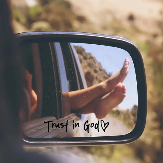 Trust in God Bakspeil Klistremerke